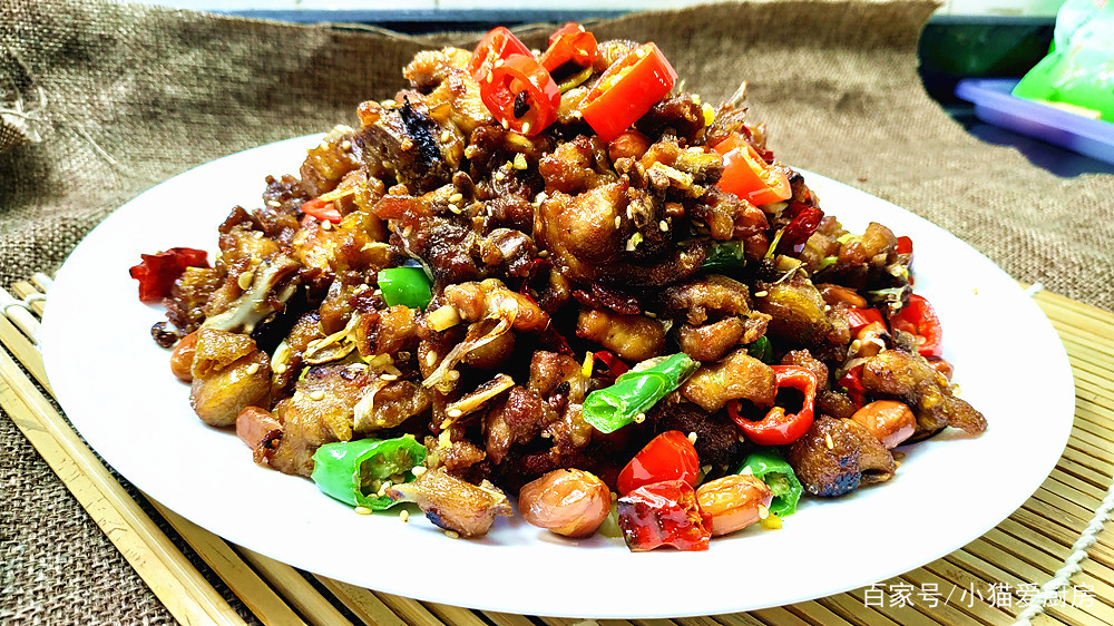 钟山:“爱心企业”覆盖46个贫困村“见真情”:星空·综合(体育中国)(图1) 星空·综合(中国)体育网站